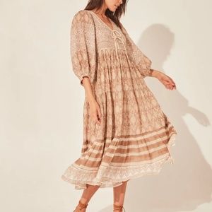 Daughters of India Jasmine Shell Midi Small